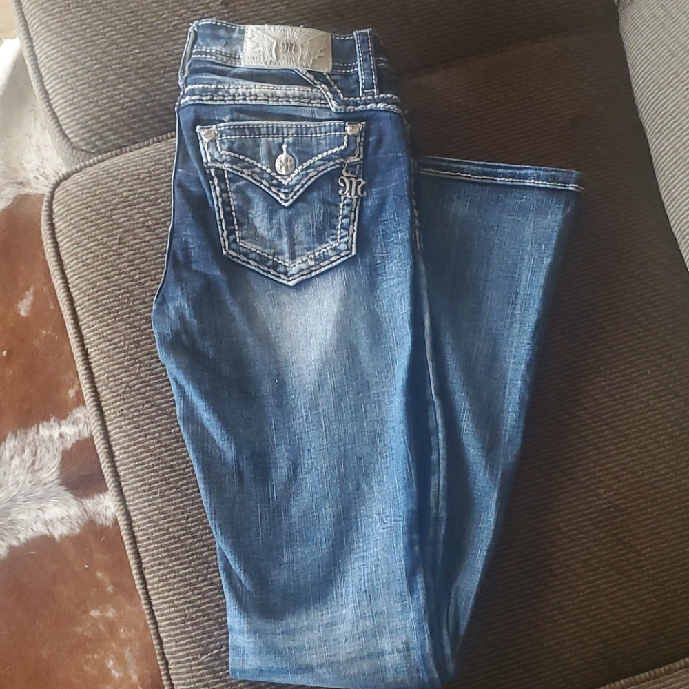 Miss me jeans no rips or stains